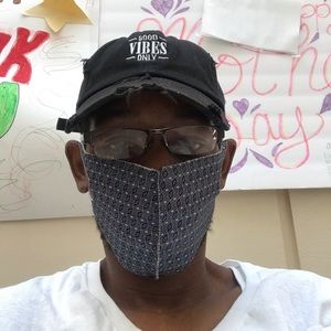 Meet your Posher, Ali